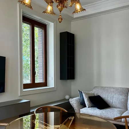 Morozzo 1939 - Elegant, Peaceful, Near Duomo Апартаменты *