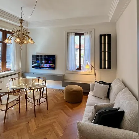 Апартаменты Morozzo 1939 - Elegant, Peaceful, Near Duomo Милан