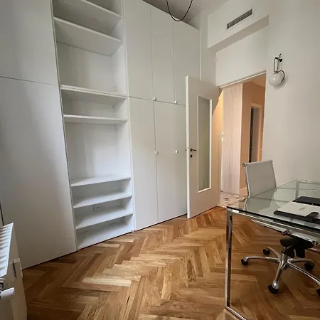 Morozzo 1939 - Elegant, Peaceful, Near Duomo Апартаменты