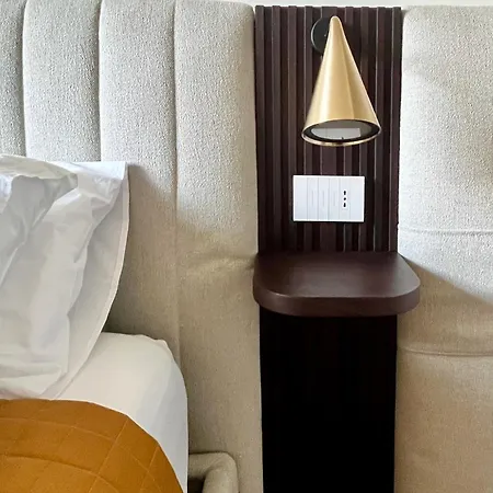 Morozzo1939 - An Authentic Milanese Home, Near Duomo Appartamento *